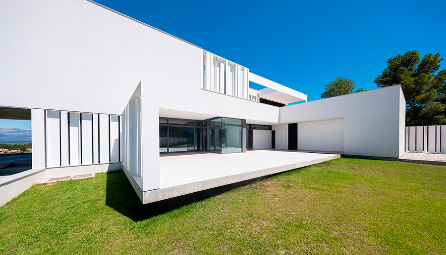 JUNG Casa Simpatica 2