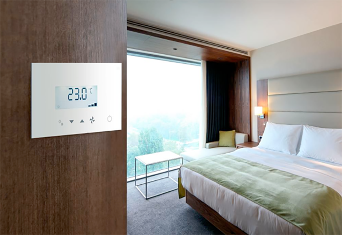 PANASONIC renueva el control tactil 1