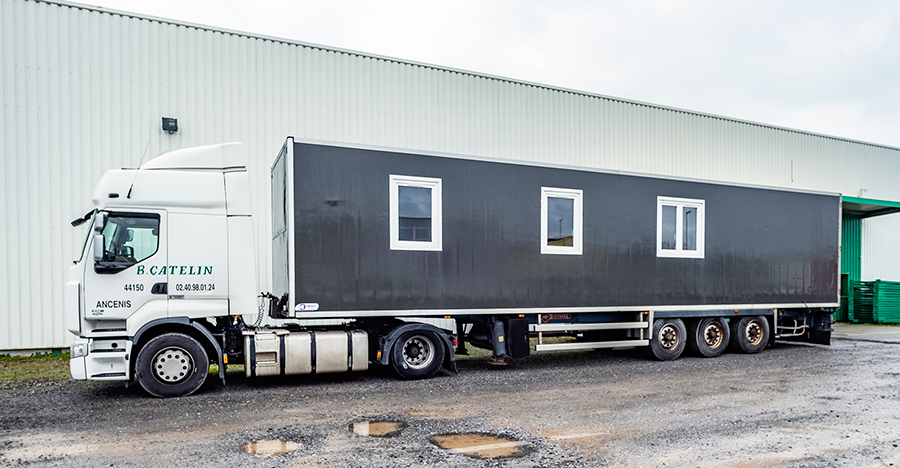 Remolque Une Villa en Urgence 1