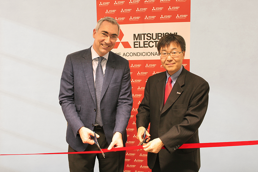MITSUBISHI inauguracion 1