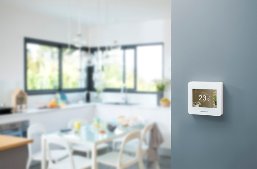 SCHNEIDER Electric presenta Wiser Home Touch 1