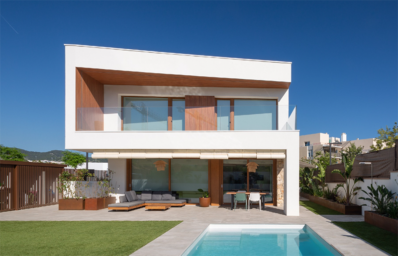 ZEHNDER, participa en las instalaciones de climatización de la primera vivienda Passivhaus Plus de Cataluña ZEHNDER passivehouse estudio sitges