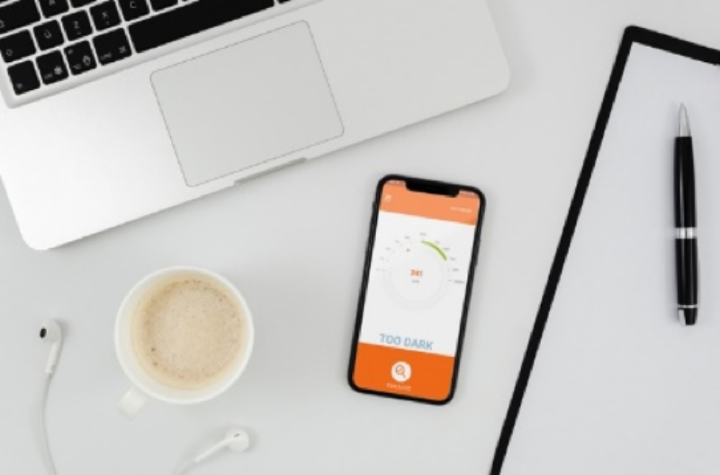 LEDVANCE Iluminación adecuada para el teletrabajo con la aplicación Lux O Meter 1