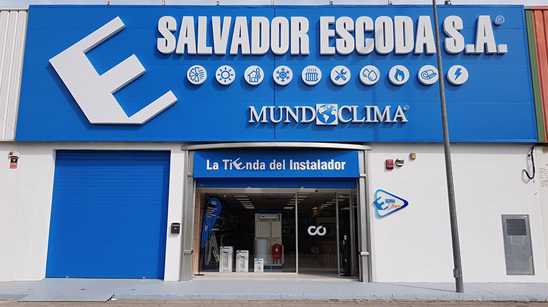 SALVADOR Escoda S.A. presenta su primera EscodaStore con la reapertura de Alzira Valencia 