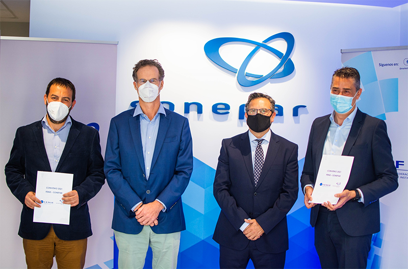 SONEPAR Ibérica y FENIE firman un acuerdo de colaboración 