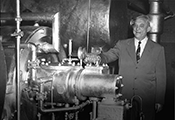 El día 17 de julio 1902, Willis Haviland Carrier diseñó el primer sistema de aire acondicionado moderno, lanzando así un sector industrial que iba a mejorar de forma radical nuestra forma de vivir, trabajar y actuar
