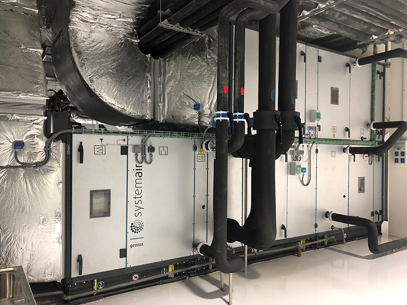 SYSTEMAIR lleva a cabo un proyecto multidisciplinar en los laboratorios VIVEbiotech SYSTEMAIR lleva a cabo un proyecto multidisciplinar en los laboratorios VIVEbiotech