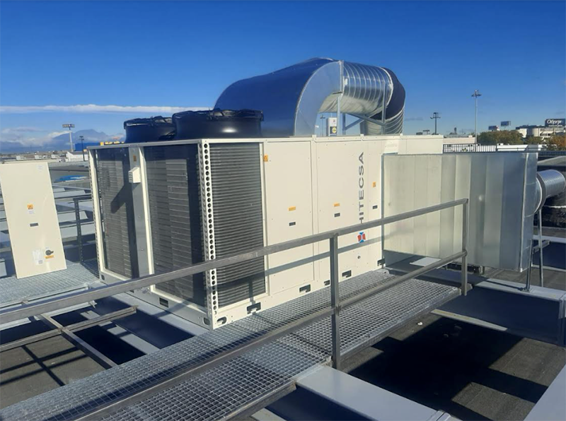 HITECSA el KUBIC NEXT climatiza una de las tiendas del el Centro Comercial Alcora de Móstoles 