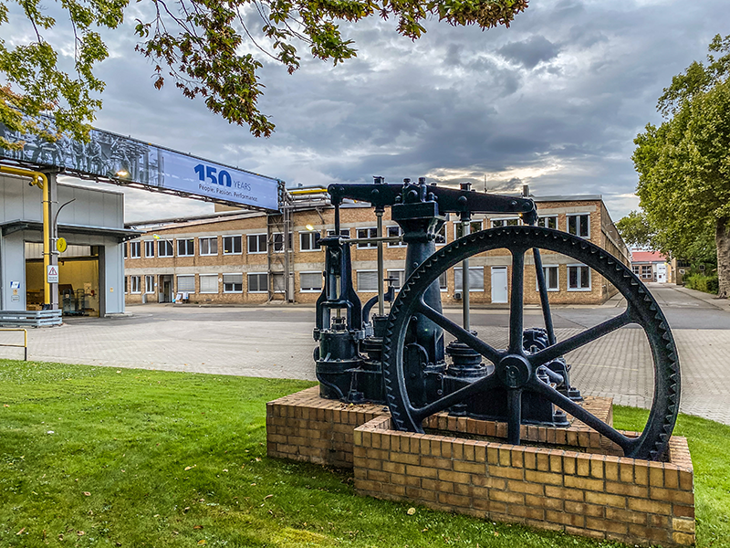 KSB cumple 150 años- People. Passion. Performance.