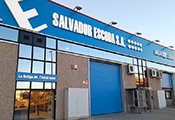 Salvador Escoda, reabre su tienda de Lleida en forma de EscodaStore, ubicada en el polígono industrial Els Frares Fase 3, parcela 71 naves 5 y 6 en Lleida