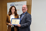El Presidente de ASHRAE entrega a Italsan el diploma de certificación como patrocinador Gold del ASHRAE Spain Chapter
