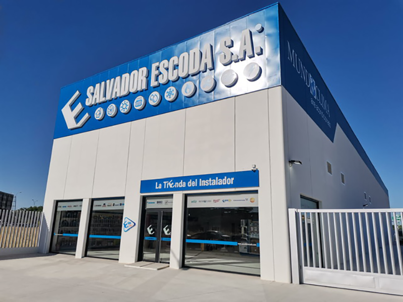 SALVADOR Escoda S.A reabre su tienda de Ciudad Real como EscodaStore