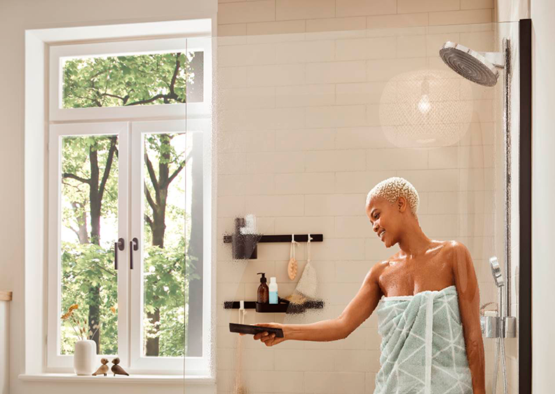 HANSGROHE presenta WallStoris, la nueva línea de accesorios para el almacenamiento en el baño