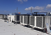 Los Roof Top Kubic Next de Hitecsa han sido elegidos para climatizar una tienda de elevado nivel de ocupación en Tarragona, gracias a su máxima eficiencia energética y sostenibilidad