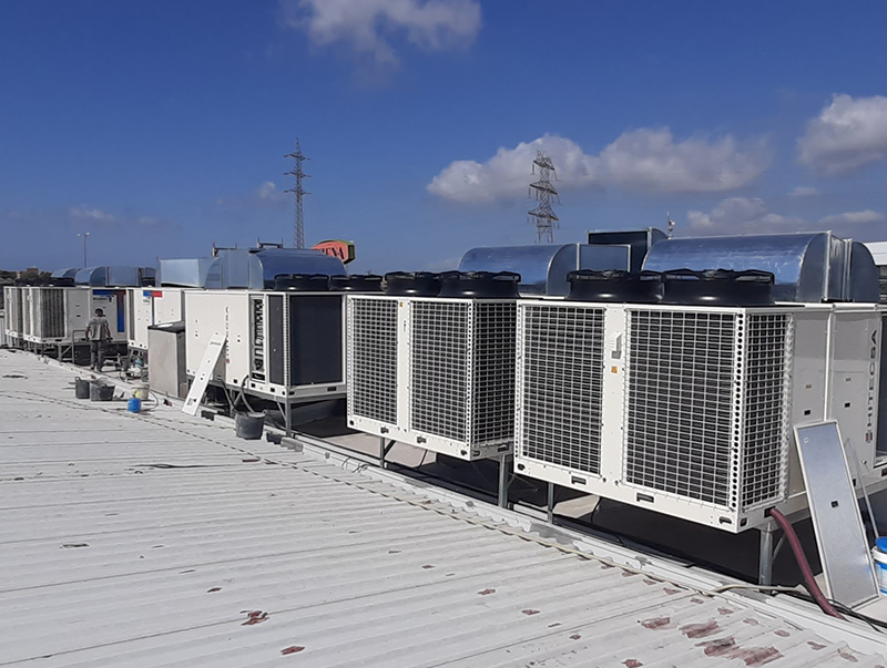 HITECSA climatiza una tienda en Tarragona