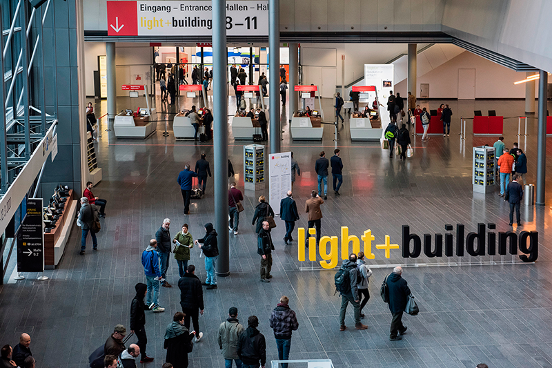 JUNG multiplica su presencia en ferias y congresos en la recta final del año JUNG multiplica su presencia en ferias y congresos en la recta final del año