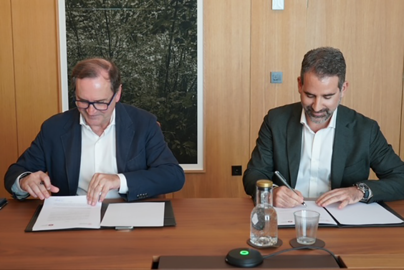 El Consorcio Passivhaus-nZeb firma un acuerdo de colaboración con la Universidad de Navarra para promover los Premios Edifica