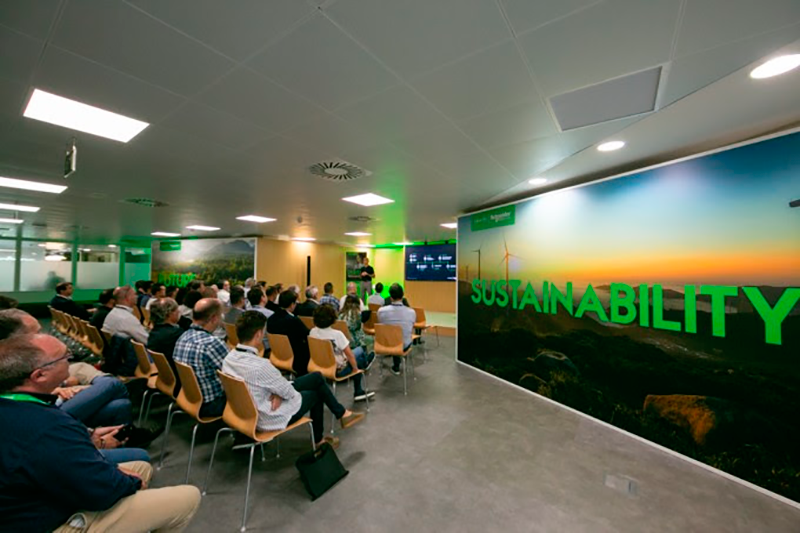 SCHNEIDER Electric reúne a más de 400 partners en Madrid, en los Innovation Days 2022