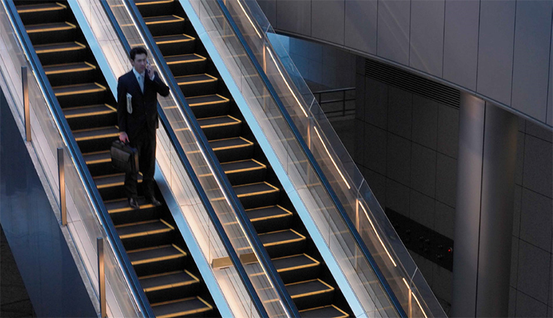 FINDER, relés de control Serie 70 para la protección de equipo e instalaciones FINDER, relés de control Serie 70 para la protección de equipo e instalaciones