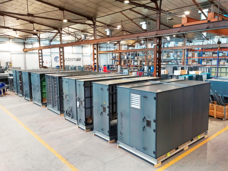 SYSTEMAIR suministra una unidad de tratamiento de aire de gran envergadura para la fábrica de Mercedes-Benz de Vitoria