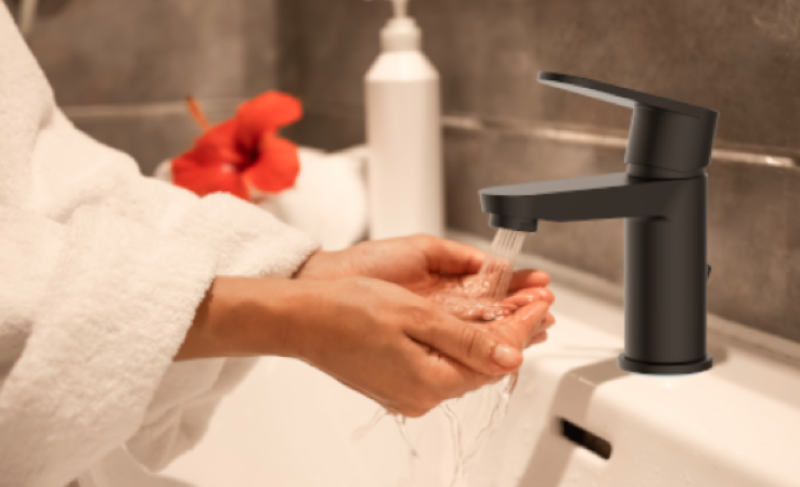 WAXTER, nueva grifería ANTA NEGRO 