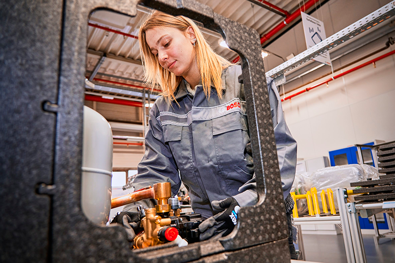 BOSCH invertirá más de 1.000 millones de euros hasta final de década en la producción de bombas de calor