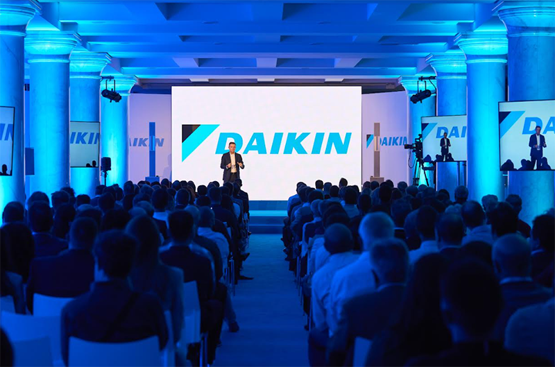DAIKIN reúne a 1