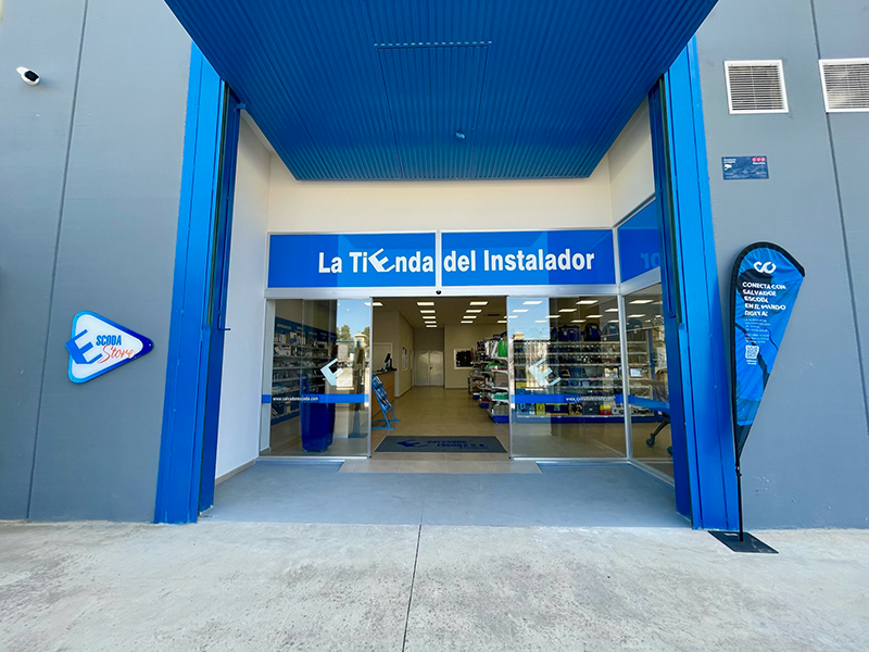 SALVADOR Escoda abre nueva EscodaStore en Motril (Granada)