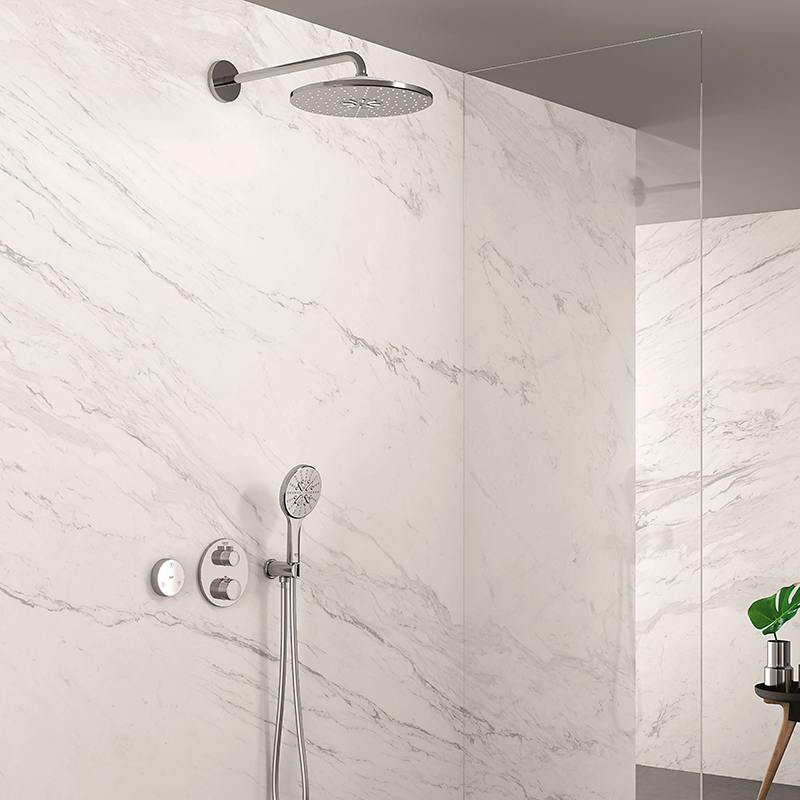 GROHE presenta su nuevo codo Rainshower con soporte de ducha todo en uno