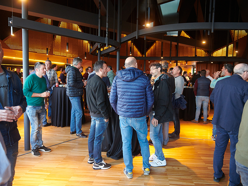 PANASONIC presenta las principales novedades de 2023 en una sesión plenaria con clientes en Zaragoza PANASONIC presenta las principales novedades de 2023 en una sesión plenaria con clientes en Zaragoza