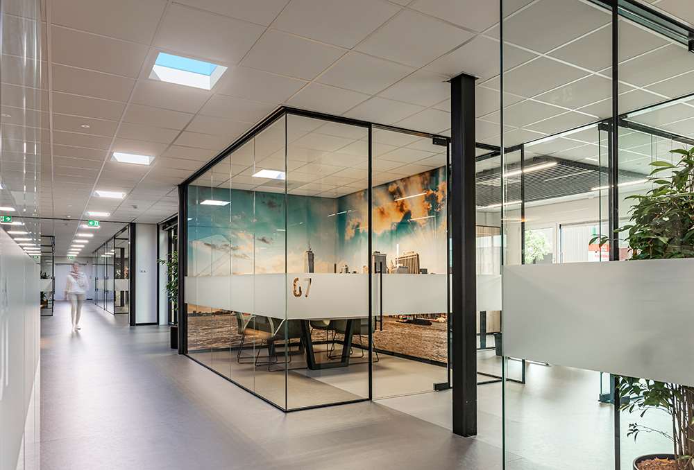 SGNIFY ELECTR ILUM 1