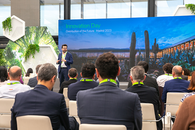 SCHNEIDER Electric reúne a 130 directivos de la Distribución en su evento Distribution of the Future 2023