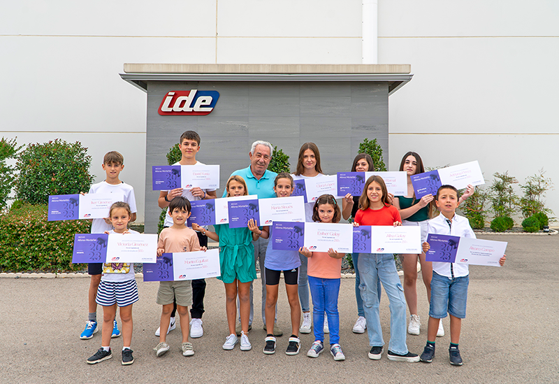 IDE Electric entregan los premios a los ganadores del programa de Becas Alfonso Montañés 1