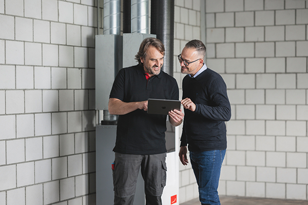 Zehnder CSY Service Technician 2