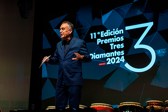 ME Premios 3 Diamantes 4