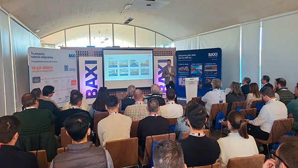 BAXI reúne a clientes 1