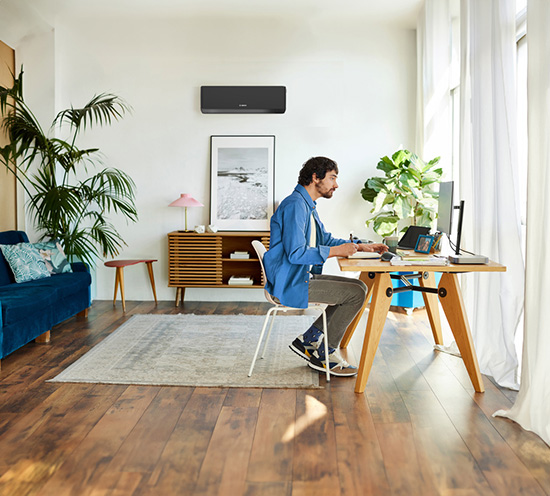 BOSCH Family in kitchen 6000i 5