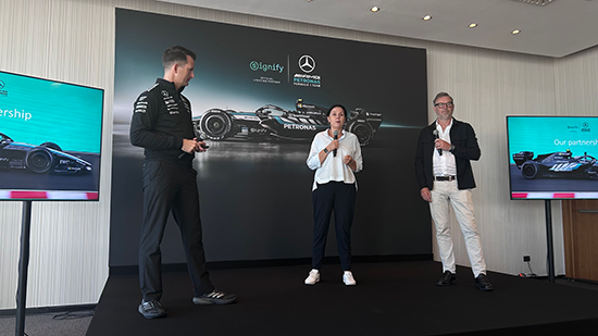 signify mercedes amg petronas f1 3