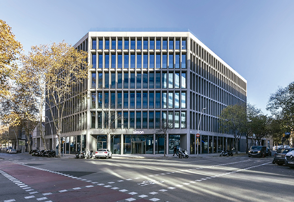 Foto 1 Fachada SIMON Rafael Vargas fachada edifjpg