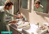 HANSGROHE presenta Neovis Q, la nueva línea de grifos funcionales y sostenibles para el baño moderno